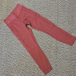 New in package, yoga pants, side pockets, color CLAY